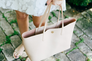 Tory Burch Perry Tote | The Style Scribe