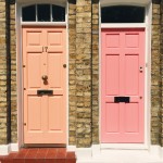 Bright doors in Shoreditch | The Style Scribe